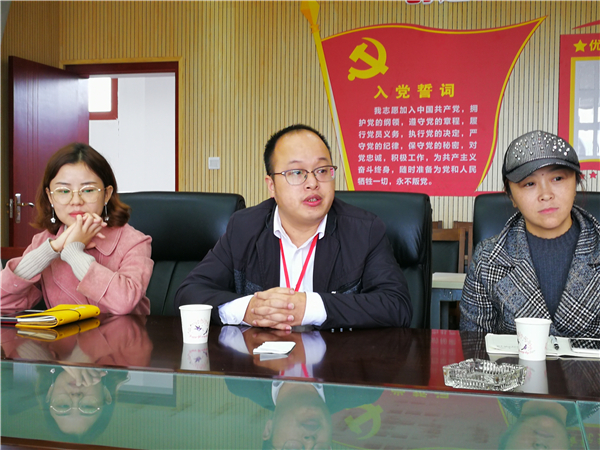 3员工李成刚发言.jpg